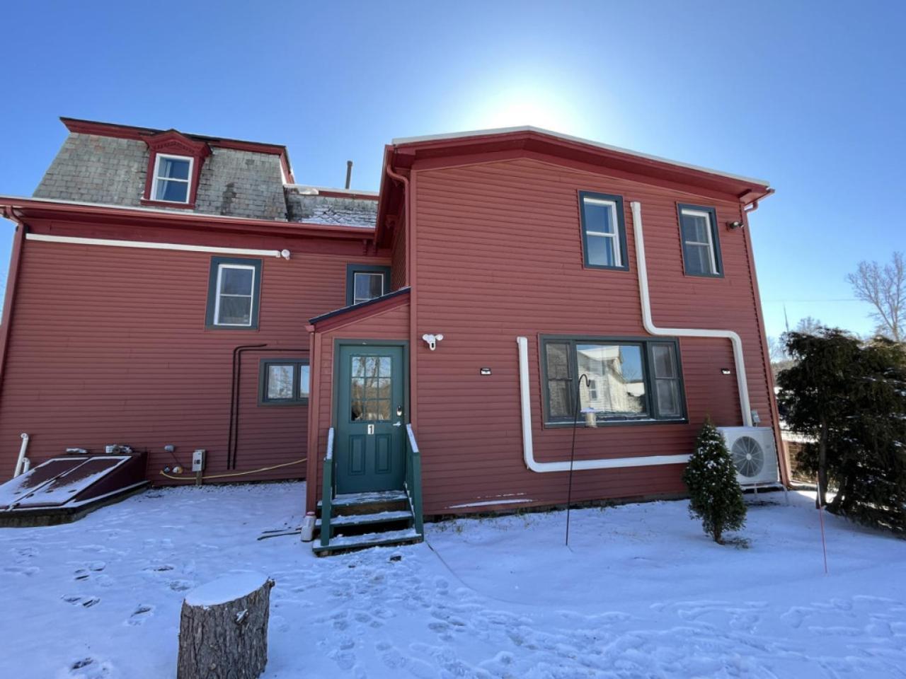 2 Bed Berkshire Getaway Minutes To Jiminy Peak Ski Hancock Buitenkant foto