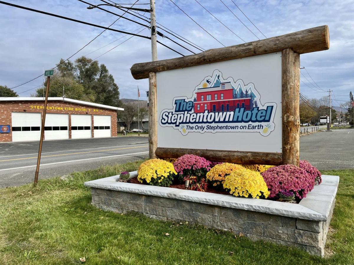 2 Bed Berkshire Getaway Minutes To Jiminy Peak Ski Hancock Buitenkant foto