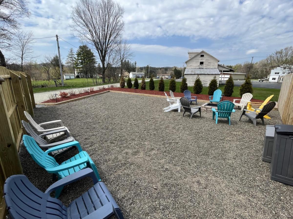 2 Bed Berkshire Getaway Minutes To Jiminy Peak Ski Hancock Buitenkant foto
